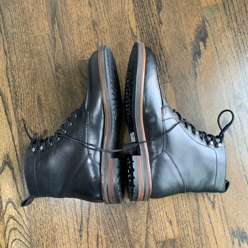 Express Mens Chukka Boots Size 10 New Black Leather Lace Up Hiker Ankle Casual